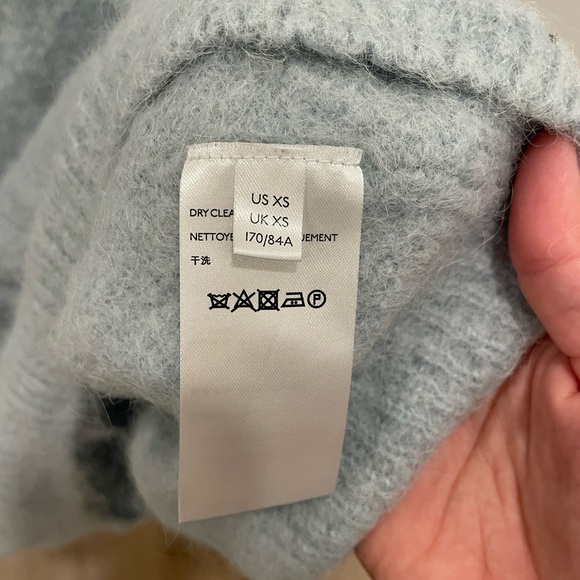 Free people bundle- three long sleeves - Picture 16 of 16